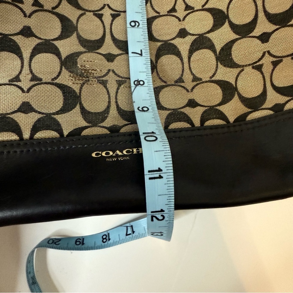 Coach Bleecker Black Legacy Duffle in Printed Signature C Logo Fabric Purse Bag - Picture 16 of 16